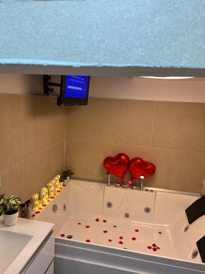 Petite Suite Neapol Exteriér fotografie
